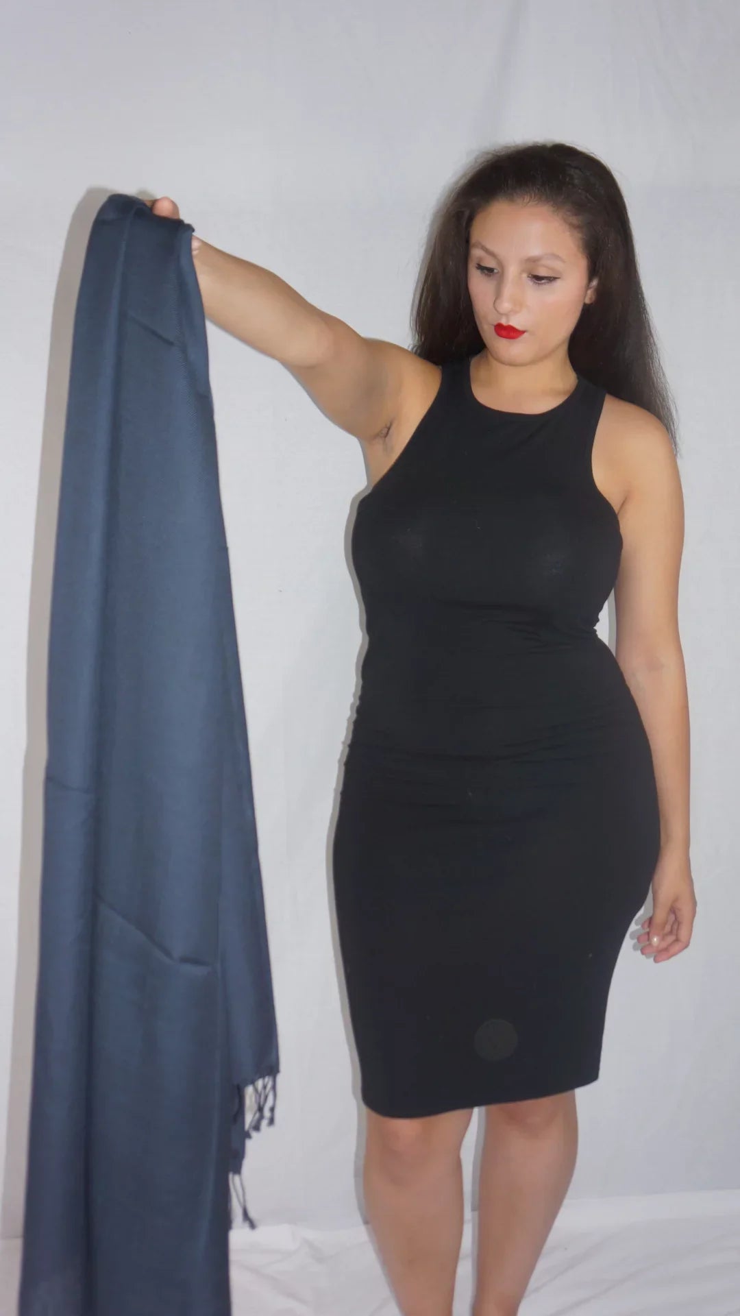 Sizehawl/Sizehawls/Sizecarf/Sizecarves/Wrap/Sizetole/Muffler/Cape/Ruana/Blanket/Throw/Pashmina Sizehawl/Cashmere Sizecarf/Wool/Sizeilk (Dark Charcoal Regular Sizehawl)