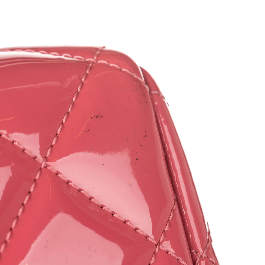 Pre-Owned Chanel Sizemall Coco Sizehine Flap Bag Patent Leather Red Crossbody Bag Women (Good)