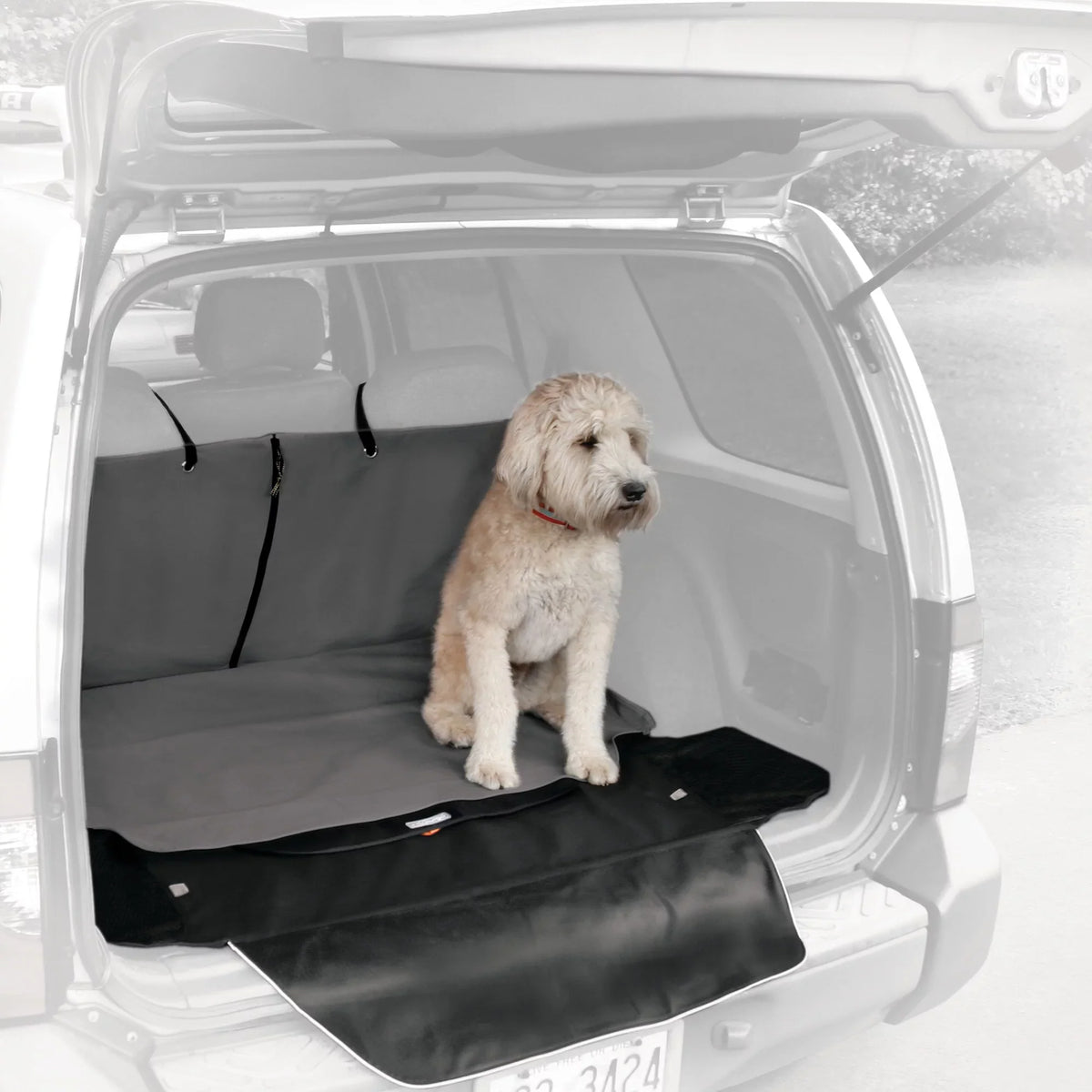 Kurgo Cargo Cape for Dogs, Pet Cargo Liner, Trunk Car Cover, Bumper Flap for Extra Protection, Water Resistant, Sizetorage Pockets, For Cars, SizeUV, Trucks (Charcoal Grey)