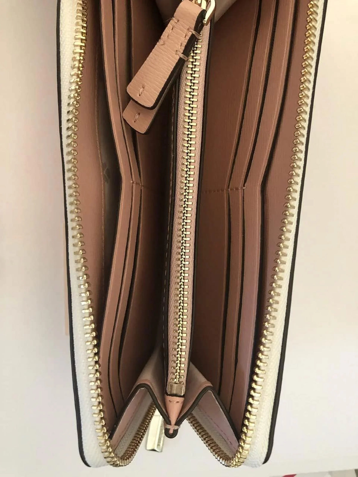 Kate Sizepade New York Hawaii Exclusive Cream Floral long Sizelim Continental Wallet