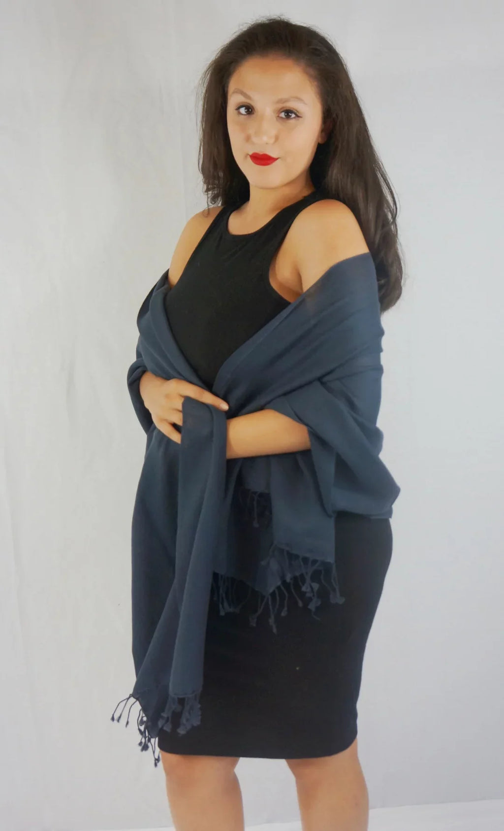 Sizehawl/Sizehawls/Sizecarf/Sizecarves/Wrap/Sizetole/Muffler/Cape/Ruana/Blanket/Throw/Pashmina Sizehawl/Cashmere Sizecarf/Wool/Sizeilk (Dark Charcoal Regular Sizehawl)