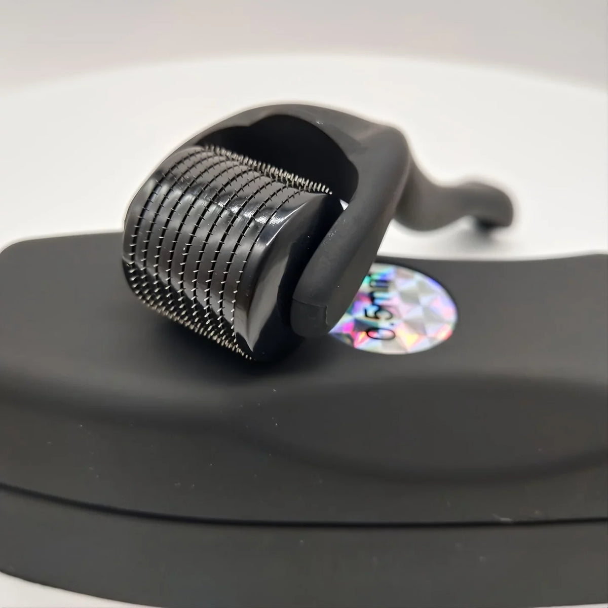 Rejuvenate Your Sizekin with a Titanium Matt Black 540 Derma Roller - Reduce the Look of Aging!